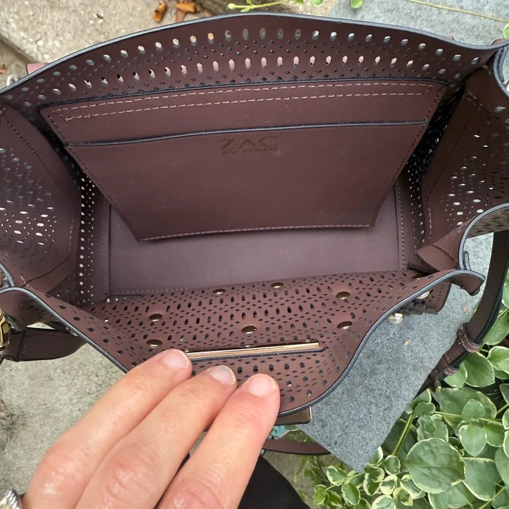 Stunning EUC chocolate Zac Posen Floral Embellished detailed Handbag
